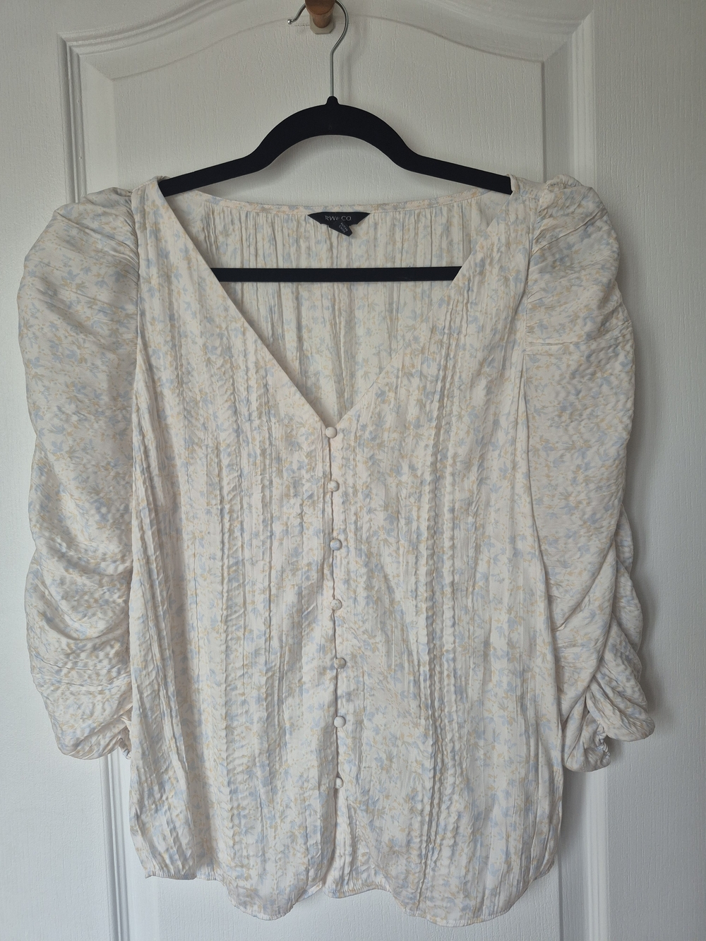 Floral Button-Front Blouse